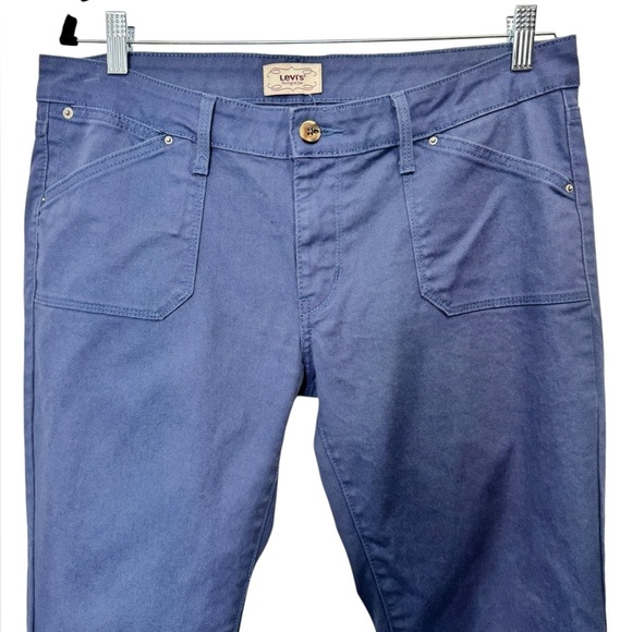 Levi's Flare Pants Blue - Picture 4 of 12